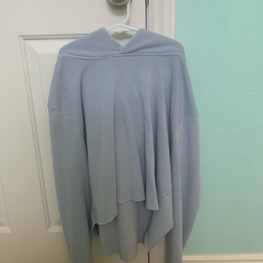 BRANDY MELVILLE BLUE CROPPED HOODIE